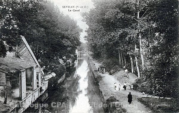 Sevran (S.-et-O ). - Le Canal